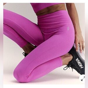 High rise 7/8 length good karma leggings